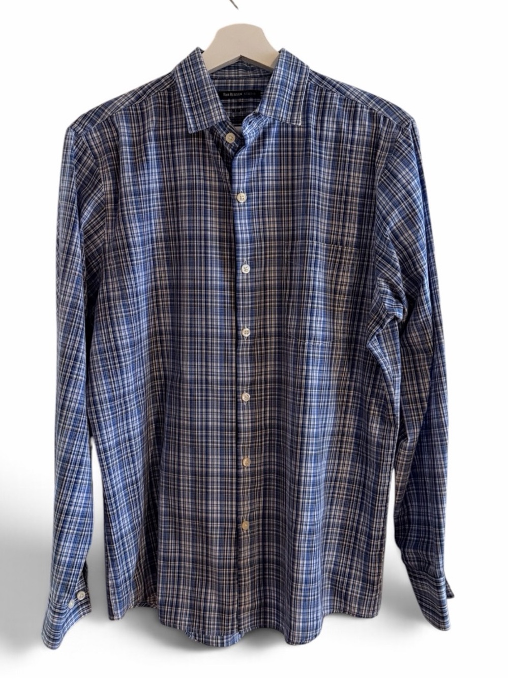 Van Heusen Men's Blue Plaid Long-Sleeve Button-Down Shirt - Medium Slim Fit